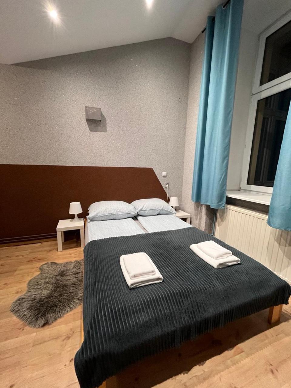 Apartament West13 *